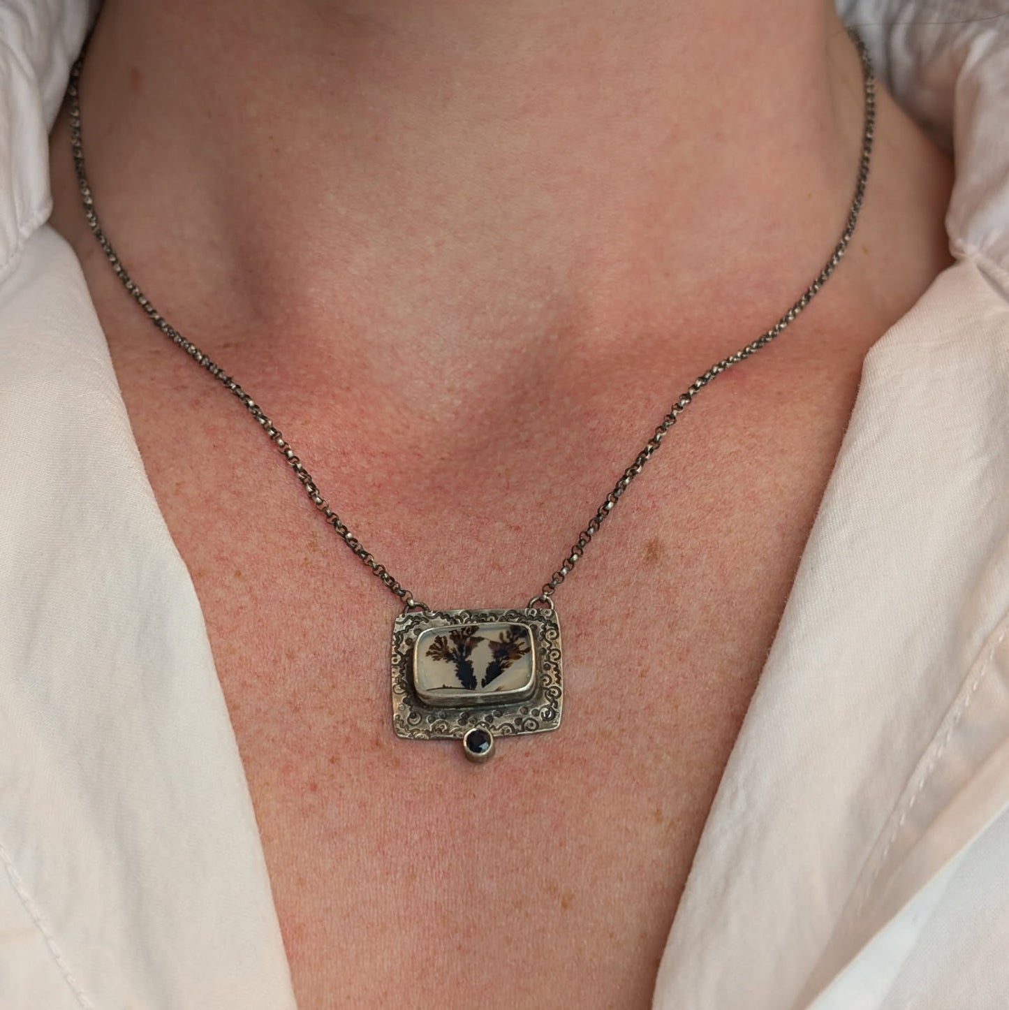 Dendritic Agate and Sapphire Necklace