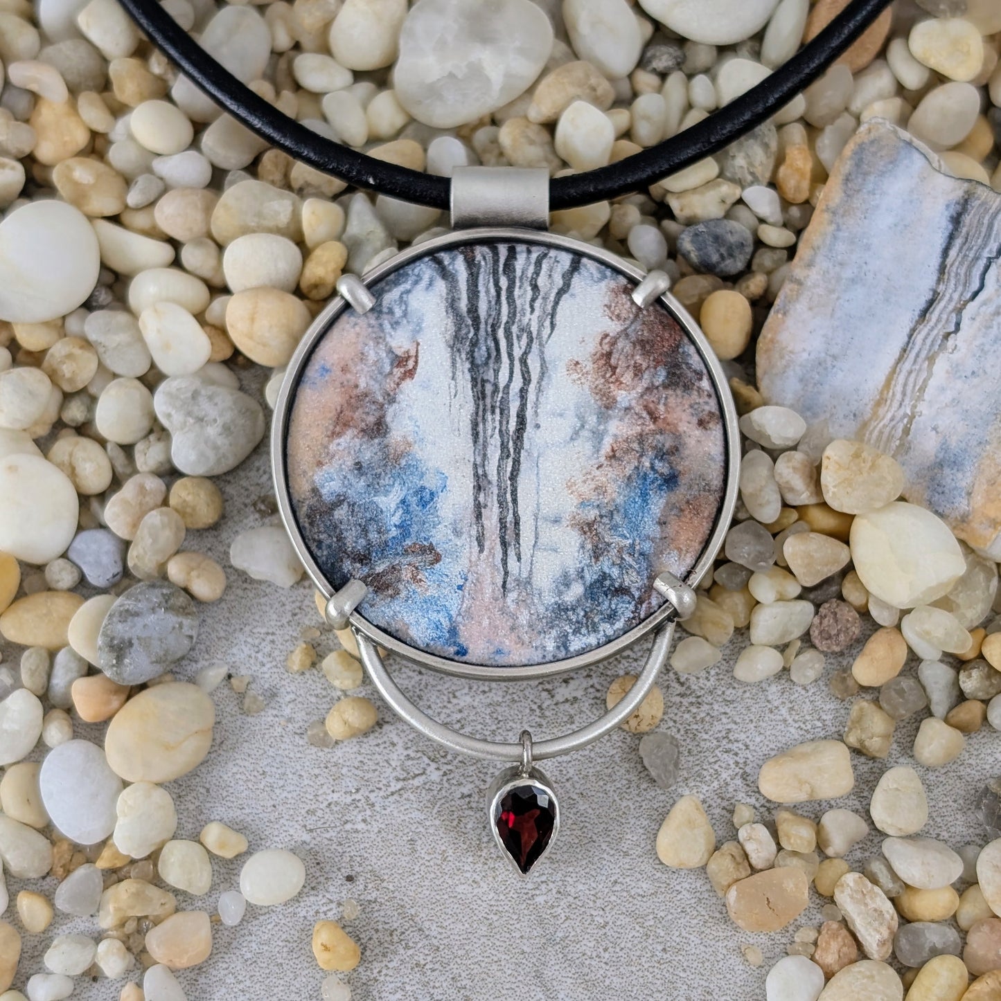 Enamel Shell and Garnet Necklace