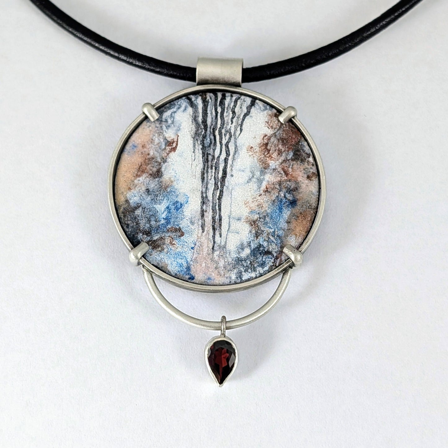 Enamel Shell and Garnet Necklace